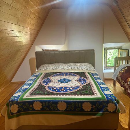 Guest House Rrashkadoli Тети Экстерьер фото