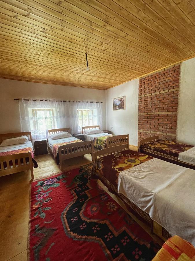 Guest House Rrashkadoli Тети Экстерьер фото